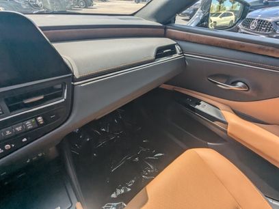 Used 2022 Lexus ES 350 w/ Premium Package