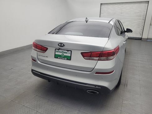 Used 2020 Kia Optima LX FWD image 7