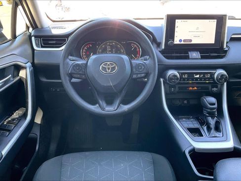 Used 2024 Toyota RAV4 XLE image 6