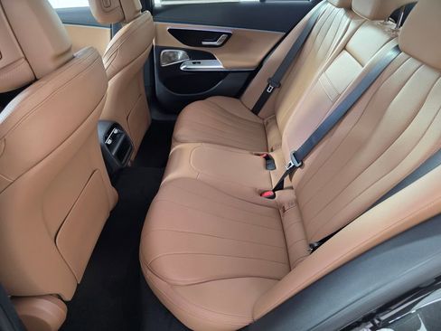 New 2025 Mercedes-Benz E 350 Sedan image 11