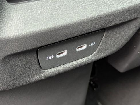 New 2026 Volkswagen Tiguan SE R-Line AWD/4WD image 25