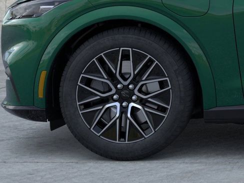 New 2026 Ford Mustang Mach-E Premium image 19