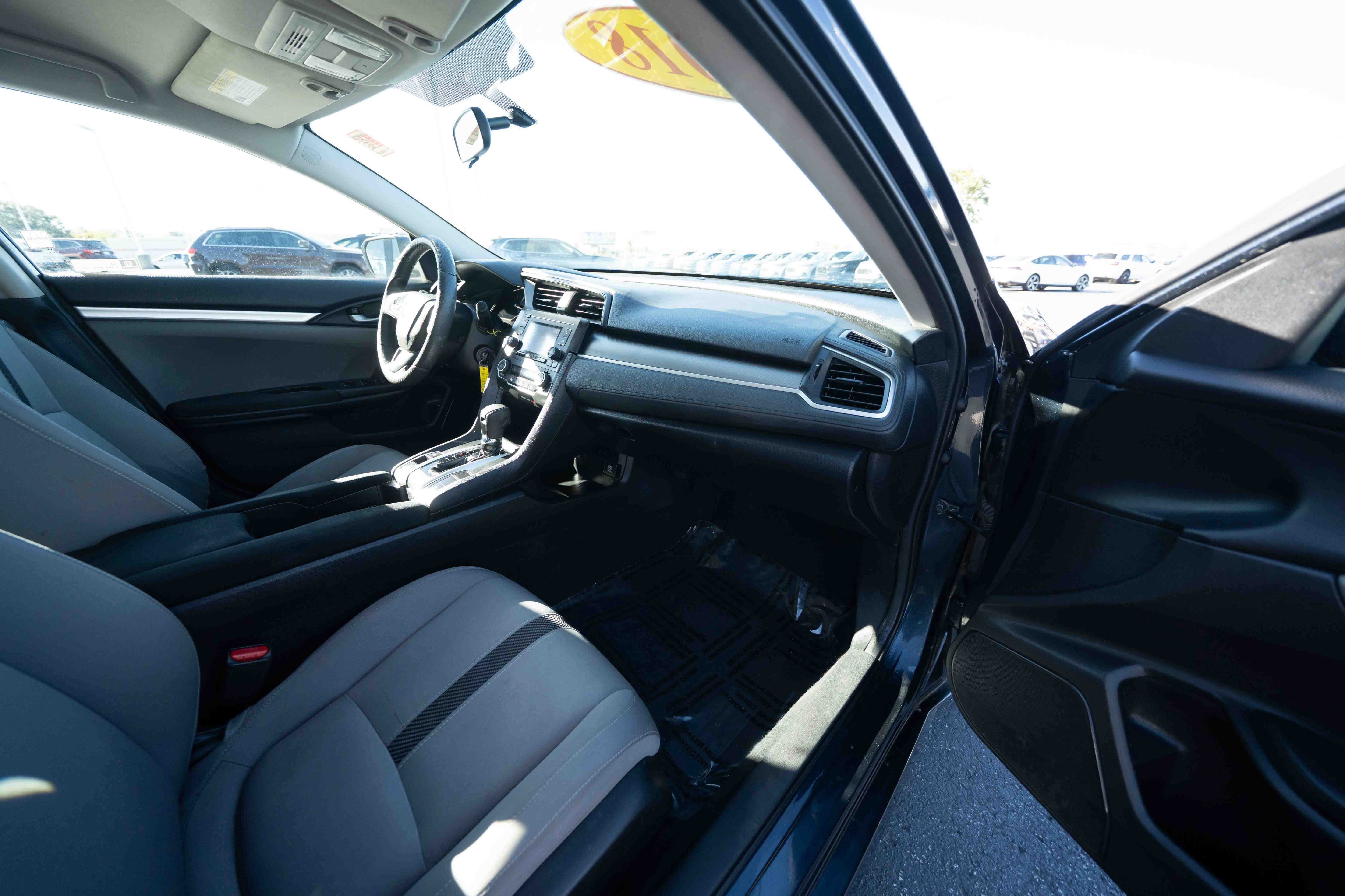 Used 2018 Honda Civic LX image 25