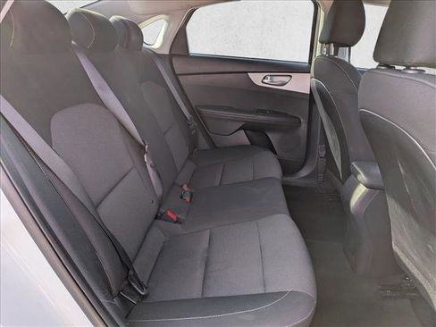 Used 2023 Kia Forte LX FWD image 18