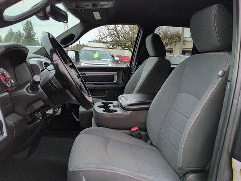 Used 2022 RAM 1500 Classic Warlock image 13