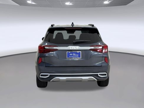 Used 2022 Kia Seltos SX w/ Sunroof Package AWD/4WD image 10