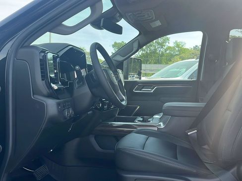 New 2025 Chevrolet Silverado 2500 LT w/ Safety Package AWD/4WD image 28