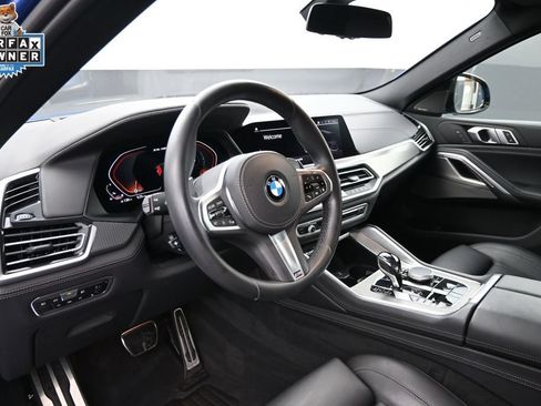 Used 2020 BMW X6 M50i w/ Premium Package AWD/4WD image 11