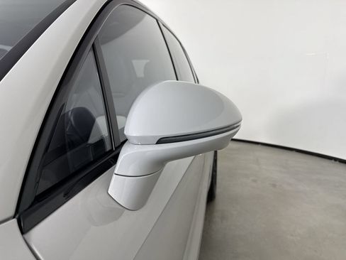 Certified 2023 Porsche Cayenne Turbo AWD/4WD image 12