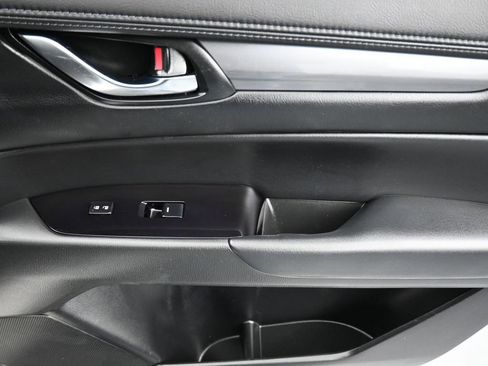 Used 2021 MAZDA CX-5 Touring image 36