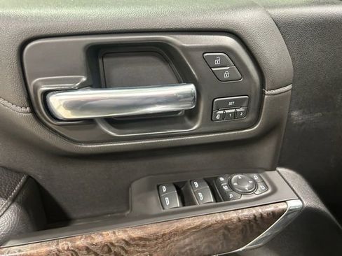 Used 2021 GMC Sierra 2500 Denali w/ Denali Ultimate Package AWD/4WD image 13