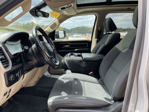 Used 2020 RAM 1500 Big Horn AWD/4WD image 4