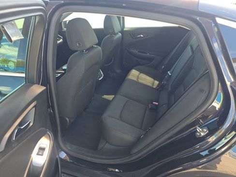 Used 2023 Chevrolet Malibu LT image 11