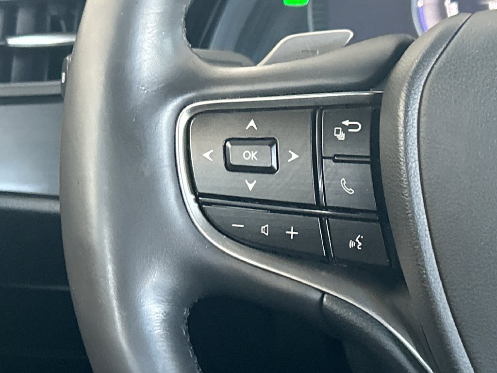 Used 2022 Lexus ES 300h w/ Premium Package FWD image 27