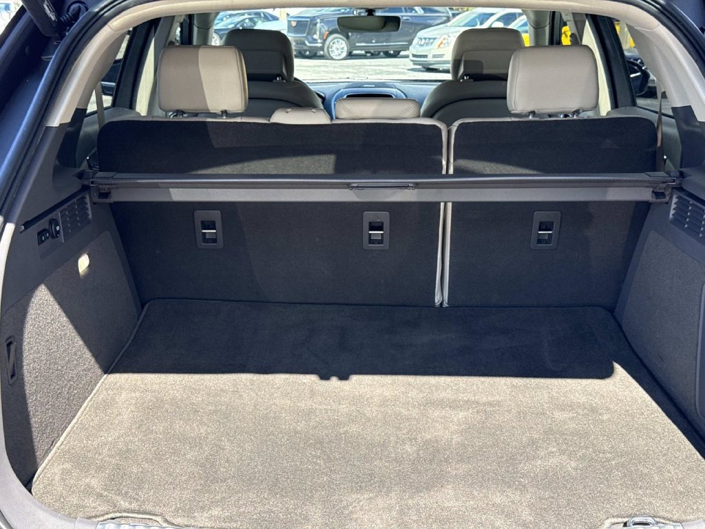 Used 2019 Lincoln Nautilus Reserve FWD image 11