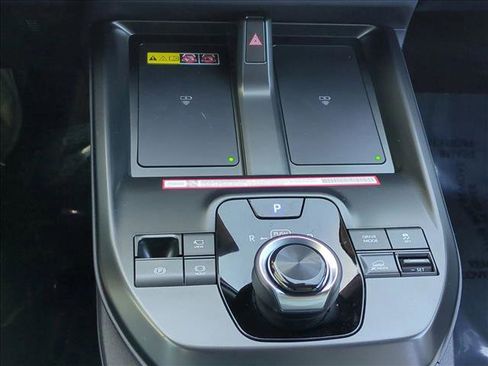 New 2026 Subaru Solterra image 12