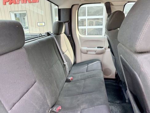 Used 2013 Chevrolet Silverado 2500 W/T w/ Snow Plow Prep Package AWD/4WD image 16