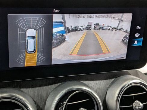 Used 2022 Mercedes-Benz GLC 300 image 13