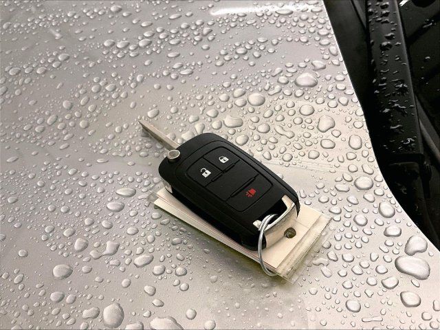 Used 2018 Chevrolet Trax LS AWD/4WD image 9
