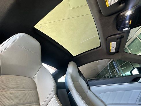 Used 2024 Porsche 911 Turbo S image 15