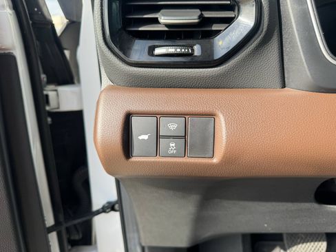 Certified 2025 Honda Pilot Elite image 12