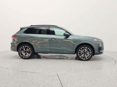 New 2026 Audi Q3 quattro 2.0T AWD/4WD image 4