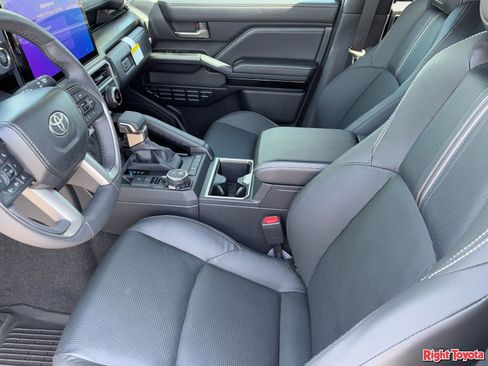 Certified 2026 Toyota 4Runner Limited AWD/4WD image 20
