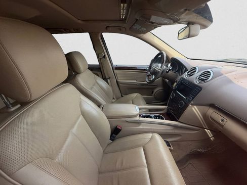 Used 2010 Mercedes-Benz GL 550 4MATIC image 10