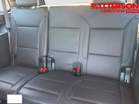 Used 2023 Chevrolet Tahoe Z71 w/ Luxury Package AWD/4WD image 24