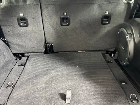 Used 2021 Jeep Wrangler Unlimited Rubicon image 34