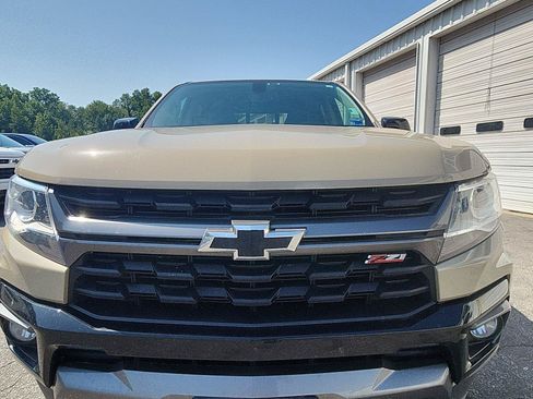 Used 2022 Chevrolet Colorado Z71 RWD image 11