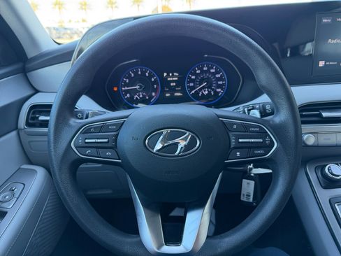 Used 2022 Hyundai Palisade SE image 9