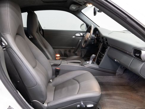 Used 2009 Porsche 911 GT3 RS image 14