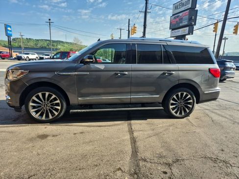Used 2021 Lincoln Navigator Reserve AWD/4WD image 4