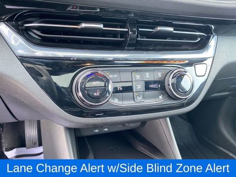 Certified 2025 Buick Envista Sport Touring w/ Convenience I Package image 12