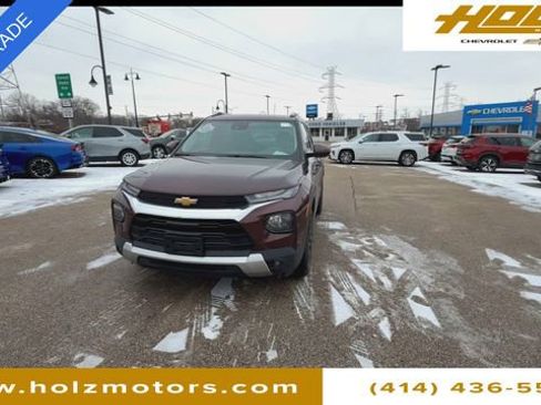 Certified 2023 Chevrolet TrailBlazer LT w/ Convenience Package image 3