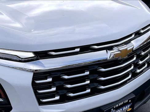 Used 2025 Chevrolet Equinox LT w/ Safety and Technology Package image 28