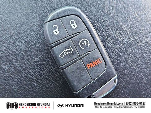 Used 2018 Chrysler 300 S w/ Beats Audio Group RWD image 34