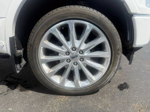 Used 2019 Ford F150 Limited AWD/4WD image 61