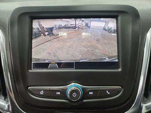 Used 2023 Chevrolet Equinox LT image 20