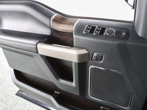 Used 2022 Ford F350 Lariat w/ Lariat Value Package image 23