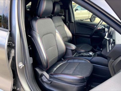 Used 2023 Ford Escape ST-Line Select w/ Tech Pack #1 image 9