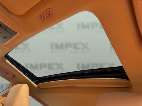 Used 2025 Lexus ES 350 w/ Premium Package image 12