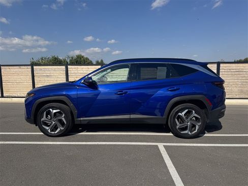 Used 2024 Hyundai Tucson Limited image 2