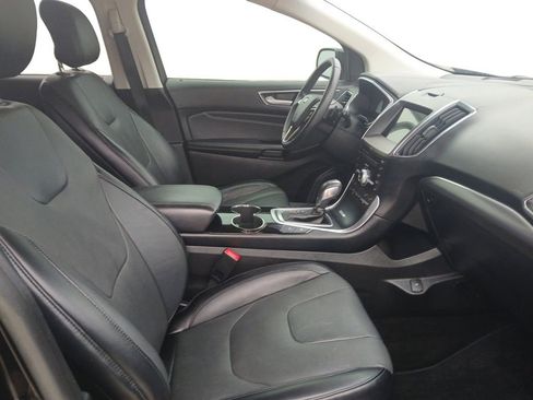 Used 2018 Ford Edge Titanium w/ Equipment Group 302A image 16