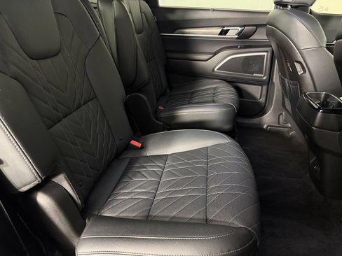 Used 2025 Kia Telluride EX X-Line AWD/4WD image 24