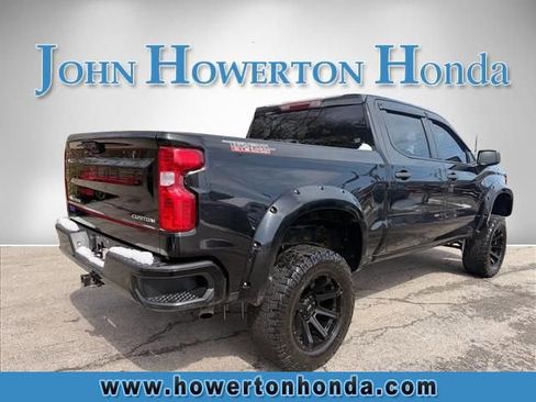 Used 2023 Chevrolet Silverado 1500 Custom Trail Boss AWD/4WD image 4