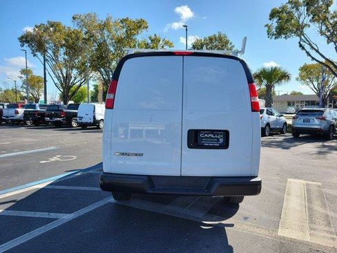 Used 2023 Chevrolet Express 2500 w/ Driver Convenience Package RWD image 5