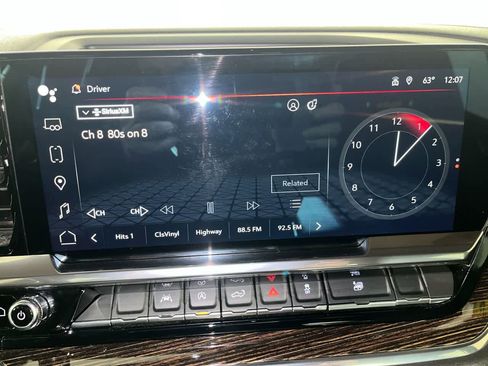 Used 2024 GMC Sierra 1500 Elevation image 18