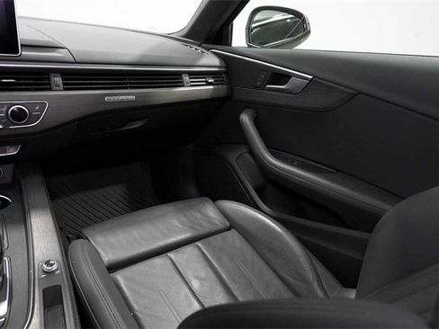 Used 2019 Audi A4 2.0T Premium w/ Convenience Package image 13